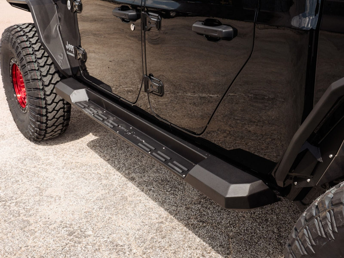 Road Armor Stealth Side Step | 4 Door - Texture Black 2020-2023 Jeep JT