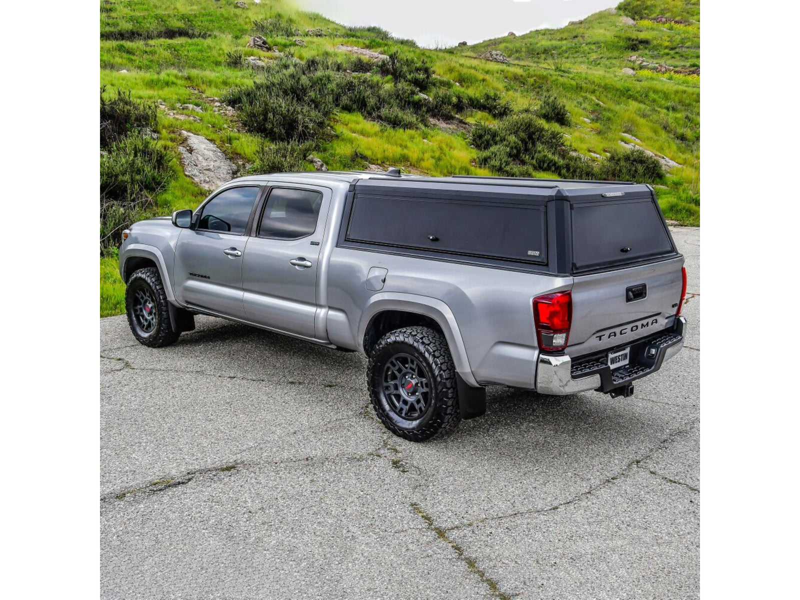 Westin Automotive 2016-2023 Toyota Tacoma 6' Long Bed EXP Truck Cap