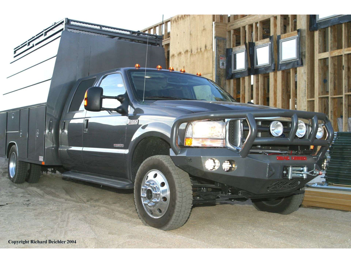 Road Armor Stealth Front Winch Bumper Titan II Guard | Round Holes - Texture Black 1999-2004 Ford F-250/F-350/F-450 Excursion