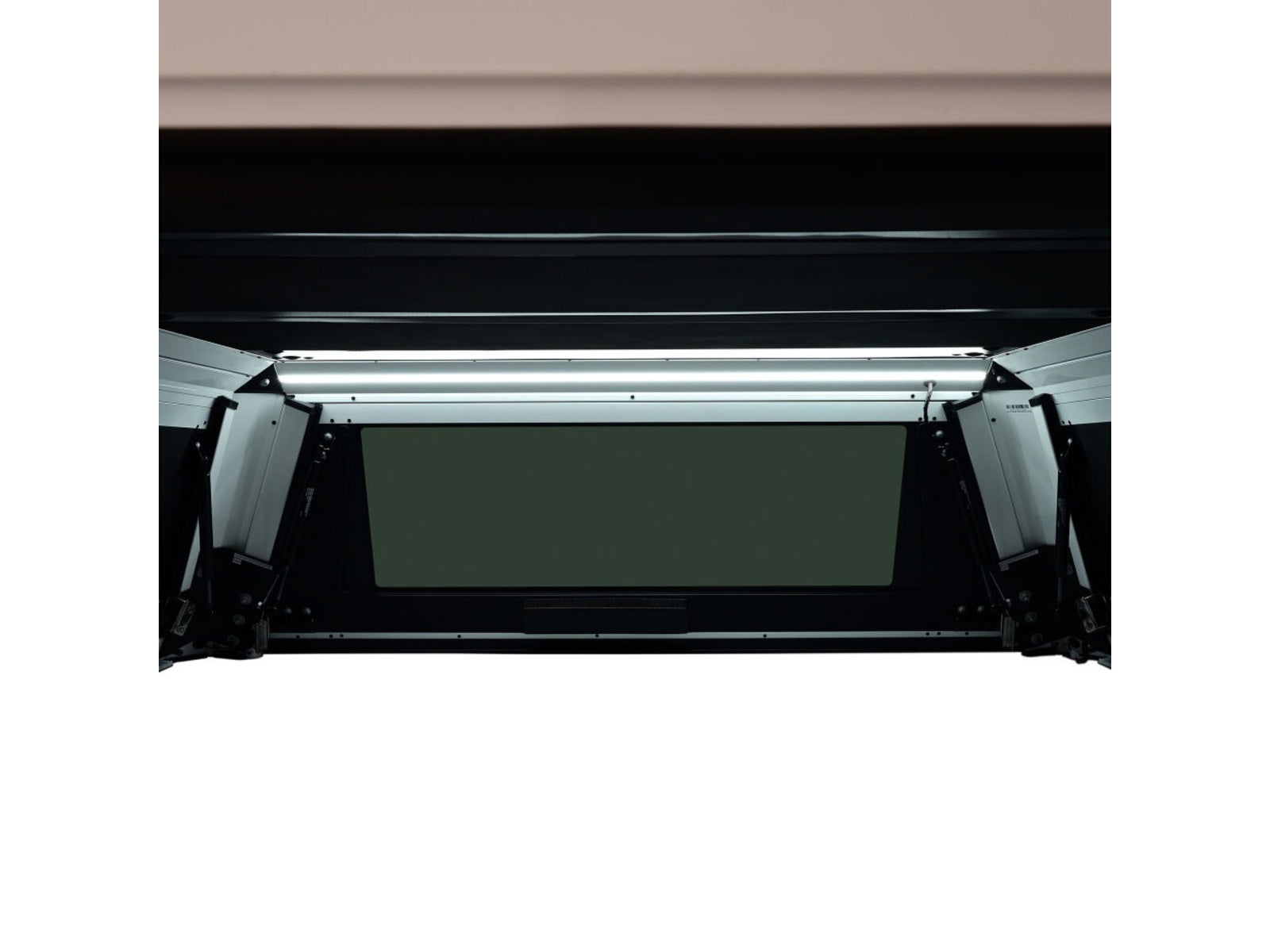 Westin Automotive EXP Truck Cap - Gloss White