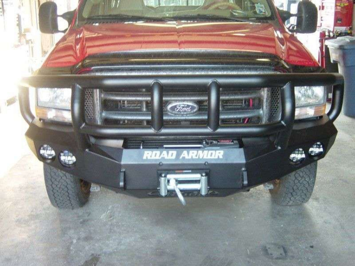 Road Armor Stealth Front Winch Bumper Titan II Guard | Round Holes - Texture Black 1999-2004 Ford F-250/F-350/F-450 Excursion