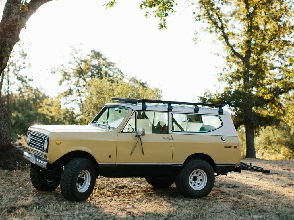 Front Runner International Scout II (1971-1980) Slimline II Roof Rack Kit