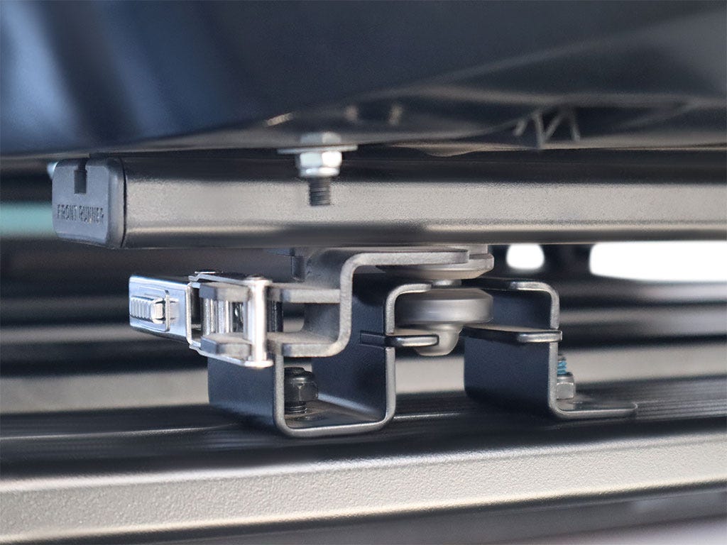 Front Runner Quick Release Cargo Box Bracket