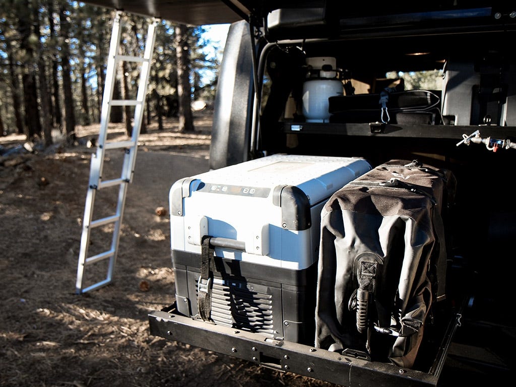 Front Runner Jeep Wrangler JKU Cargo Slide